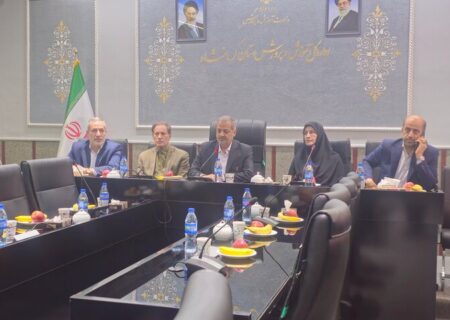 وزیر آموزش‌وپرورش: طرح «مدرسه اولیا» گامی مؤثر در تقویت عدالت آموزشی