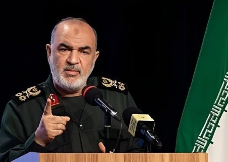 اگر صهیونیست‌ها حماقت کنند، دروازه‌های آتش به روی آنان باز می‌شود