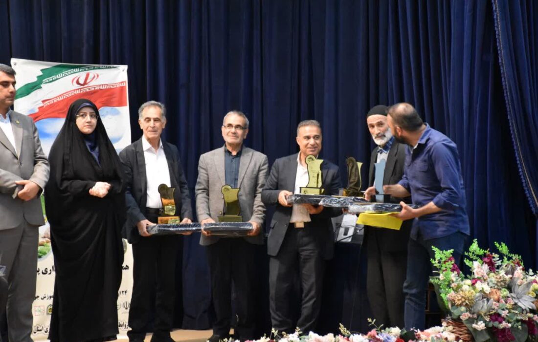 گرامیداشت روز ملی مرتع و مرتعداری پایدار در استان البرز با حضور مسئولان، دانشگاهیان و بهرهبرداران