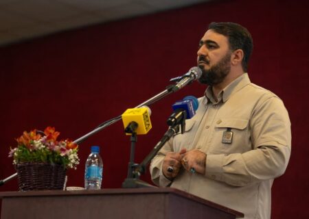 اجرای ارکستر سمفونیک مقاومت به مناسبت کنگره ملی 5500 شهید استان البرز