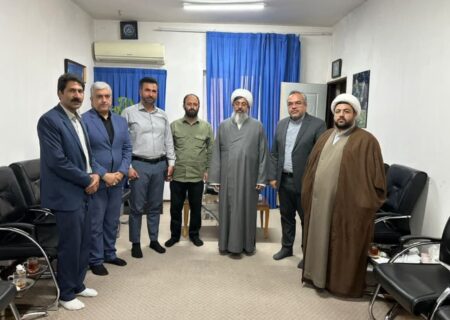 دیدار دست اندرکاران برگزاری دومین جشنواره فرهنگی هنری چشمه با امام جمعه محترم شهرستان ساوجبلاغ