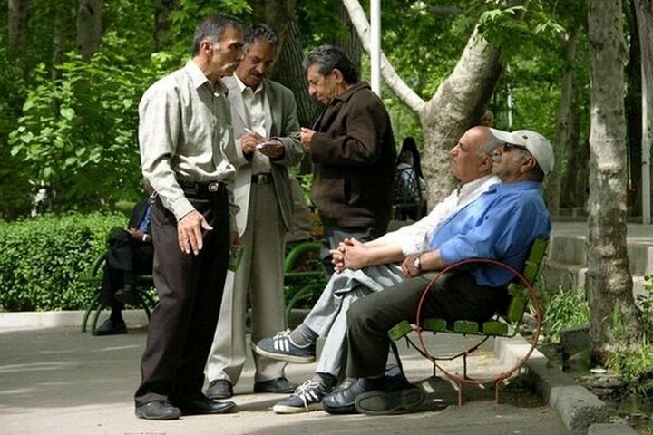 پرداخت وام ۵۰ میلیون تومانی به حدود ۳۰ هزار بازنشسته و وظیفهبگیر