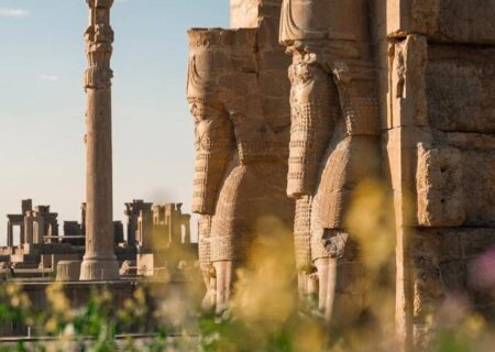 صدور سند مالکیت برای تخت‌جمشید