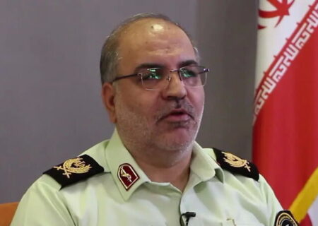 انهدام باند اخاذی از طلافروشی‌ها و صرافی‌ها توسط مأمورنماها