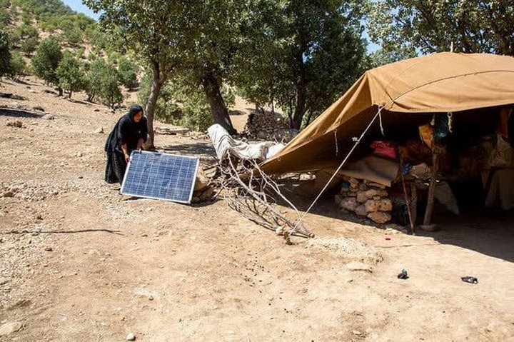 بیمه رایگان زنان سرپرست خانوار عشایر و روستایی/ افزایش ۶۰ درصدی حقوق مستمری‌بگیران