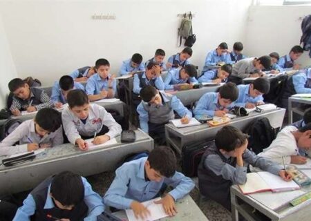 آغاز آموزش رایگان هوش مصنوعی به دانش‌آموزان در قالب طرح ایران دیجیتال