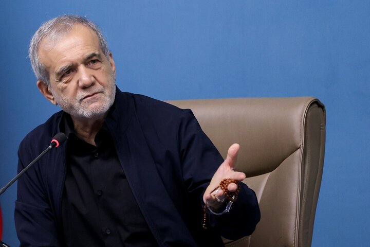 پزشکیان: خبرنگاران می توانند موجب وفاق، انسجام و همدلی در کشور شوند