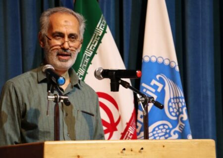 هوش مصنوعی در کنار دهخدا؛ تالیف لغت‌نامه با روش سنتی۴۰۰ سال طول می‌کشد