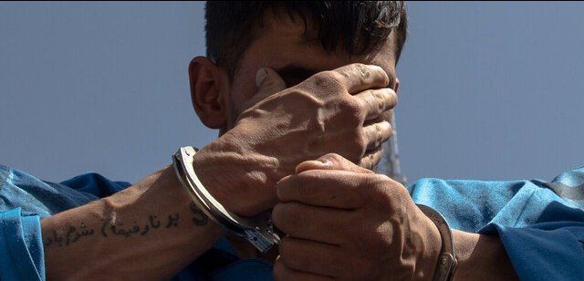 قاچاقچی شیشه در قزوین دستگیر شد