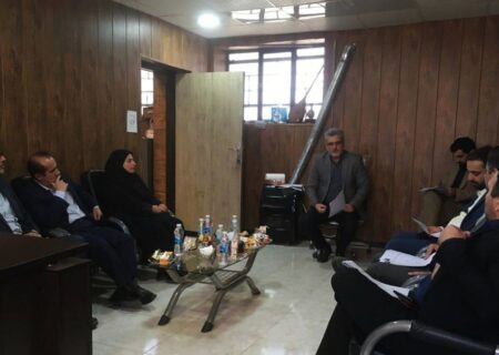 آزادی ۲۲ زندانی مرکز حرفه‌آموزی و اشتغال زندانیان استان البرز در هفته دفاع مقدس