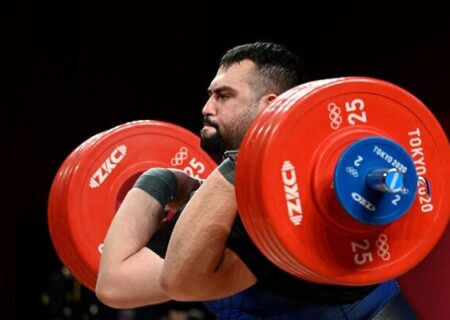 علی داوودی:ذهن و جسمم آماده قهرمانی جهان است؛قراردادم به میلیارد نرسید