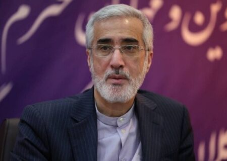 گلایه پیرصالحی از پزشکانی که داروی برند تجویز می کنند