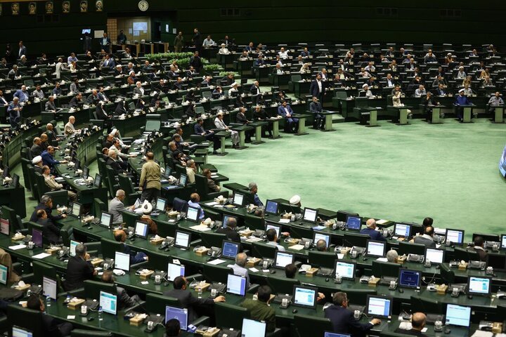 لایحه کاهش ساعت کاری کارکنان به کمیسیون اجتماعی مجلس ارجاع شد