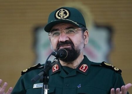 محسن رضایی خطاب به رسانه‌ها: دنبال گمانه‌زنی‌ درباره جنگ نباشید
