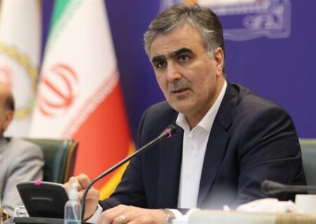 رئیس کل بانک مرکزی: مهار نقدینگی دشوار است، اما به‌تدریج دنبال می‌کنیم