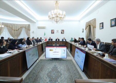 عارف: حل ناترازی آب تنها با جلسات کارشناسی مسئولانه امکان‌پذیر است
