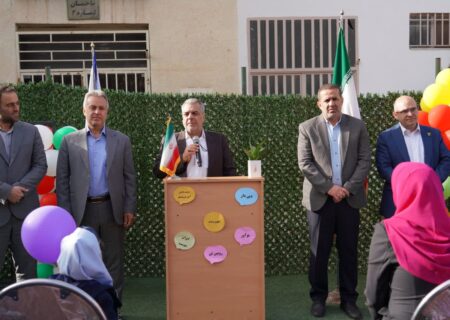 نواخته شدن زنگ آغاز سال تحصیلی با طنین مهر، مقاومت و ایثار در مدرسه دخترانه سما ۴ واحد کرج