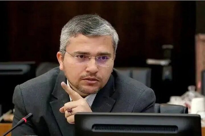 ایران در اوج آمادگی دفاعی است؛ باید تحریمها را خنثی کنیم