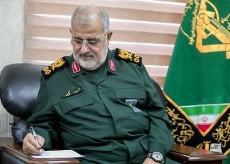 سرلشکر پاکپور: هرگونه خطا در تنگه هرمز با پاسخ قاطع ایران مواجه است