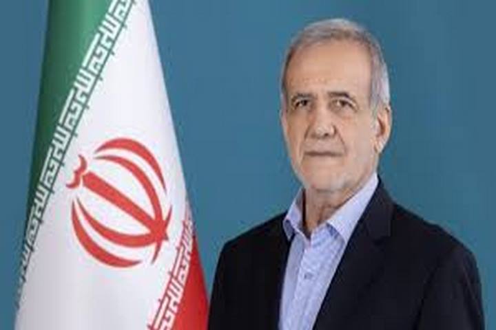 پزشکیان: مگر به‌سادگی می‌توان در قیمت بنزین مداخله کرد؟