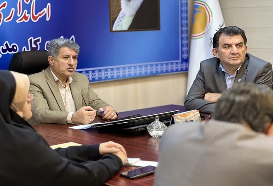 نشست اضطراری ستاد مدیریت بحران البرز برای مقابله با شیوع تب برفکی دام برگزار شد