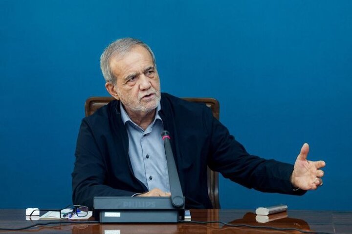 تأکید پزشکیان بر رعایت عفاف و حجاب در دستگاههای دولتی و از سوی مدیران