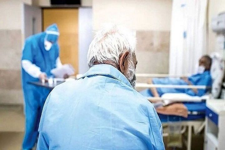 بازنشستگان در میانه راه درمان رها شدند؛ اضطراب تامین هزینه‌ها
