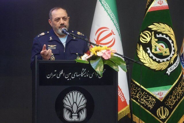 آمادگی داریم که ظرفیتهای دفاعی را در اختیار بخش خصوصی قرار دهیم
