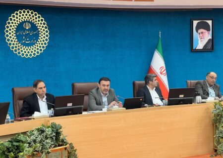 تقویت اختیارات استان‌ها و توسعه همکاری با کشورهای همسایه