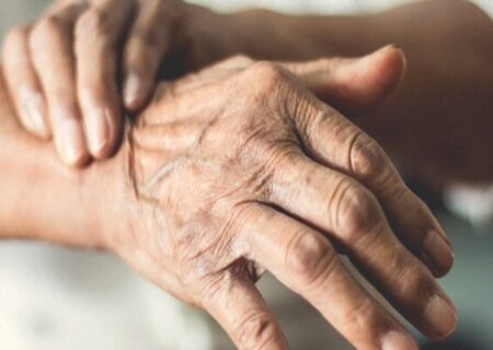سلول‌های بنیادی به داد بیماران پارکینسونی رسید