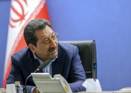 افزایش تولید تنها راه گذر از تنگنای اقتصادی و رسیدن به توسعه صنعتی است