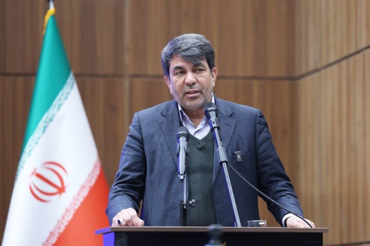 استاندار کرمان: جامعه محلی کرمان باید درگیر توسعه و رفع محرومیت شود