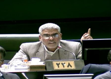 صمصامی: بودجه ۱۴۰۵ به شدت تورم زاست 