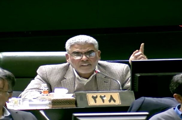 صمصامی: بودجه ۱۴۰۵ به شدت تورم زاست 
