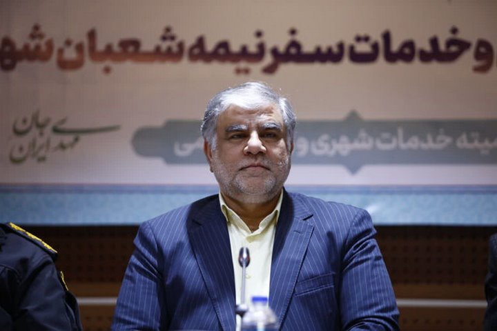 شهردار قم بر استفاده از ظرفیت محلات در برگزاری جشن‌های نیمه شعبان تأکید کرد