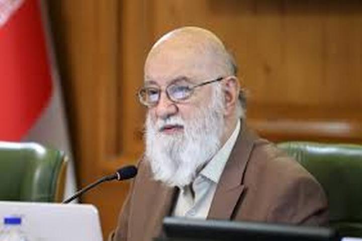 چمران: تاکسیها نمیتوانند کرایه اضافهتر دریافت کنند