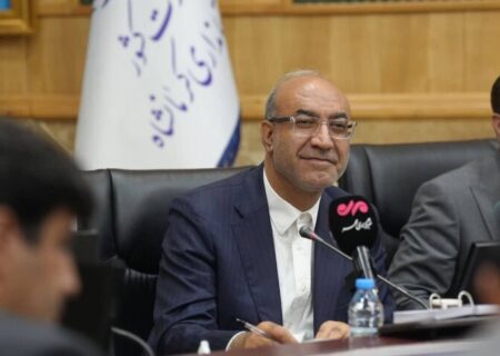 استاندار کرمانشاه: درآمد مرزنشینان کرمانشاه افزایش می‌یابد