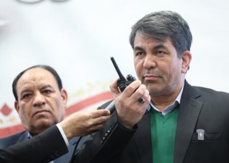 استاندار کرمان: راه حل مشکلات و مدیریت چالش ها در محلات نهفته است