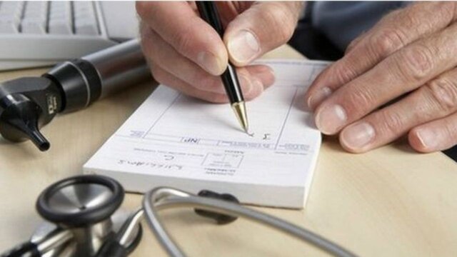 تعرفههای پزشکی واقعی و آزادسازی شود