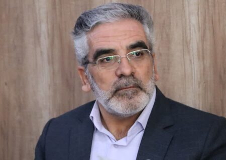وعده‌های دهه فجر در محمدشهر عملی نشد