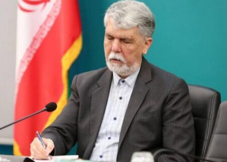 انتقاد وزیر فرهنگ از ناهماهنگی در روایت‌سازی‌ جنگ