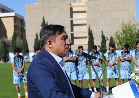 تاجرنیا: با زبده‌ترین وکیل‌ها به دنبال بازکردن پنجره هستیم