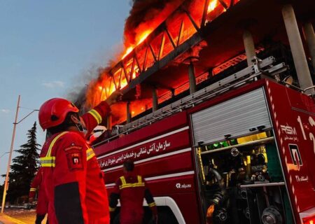 مصدومیت ۳۴ آتش‌نشان و تخریب ۴ ایستگاه آتش‌نشانی تا امروز