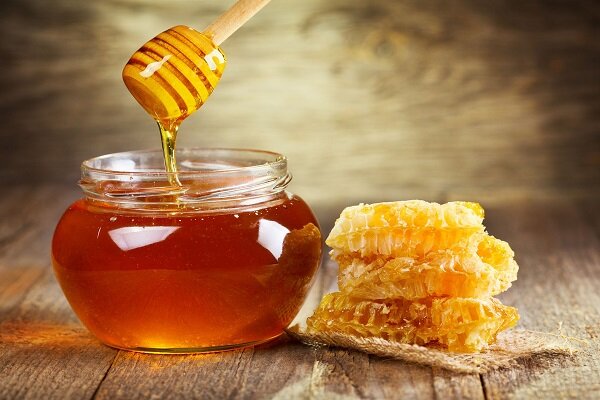 آذربایجان‌غربی پایتخت صنعت زنبورداری کشور؛ برند سازی حلقه مفقوده