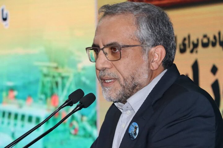 گلرو: «اعتماد دوسویه میان ملت و حاکمیت» خط مقدم دفاع ملی است