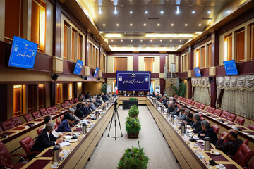 پزشکیان: حل مسائل کشور نیازمند حضور در میدان و اقدام عملی است
