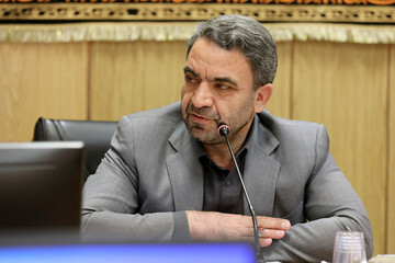 خانواده‌ دانش‌آموزان مدارس غیر انتفاعی شهریه درسی و فوق برنامه‌ را پرداخت کنند