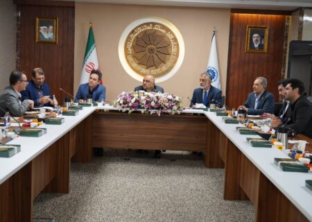 دریافت هزینه‌های «وار ریسک» حمل‌ونقل دریایی نباید به ابزار فشار مضاعف بر فعالان اقتصادی تبدیل شود