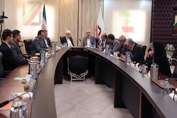 عارف: هیچ اختلافی درباره متن مذاکره میان مسئولان کشور نیست