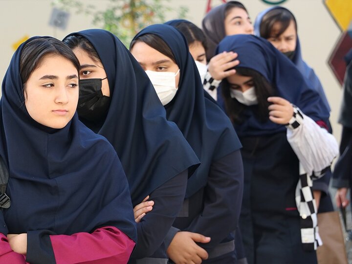 چرا مدارس مهارتهای زندگی را به دختران آموزش نمیدهند؟